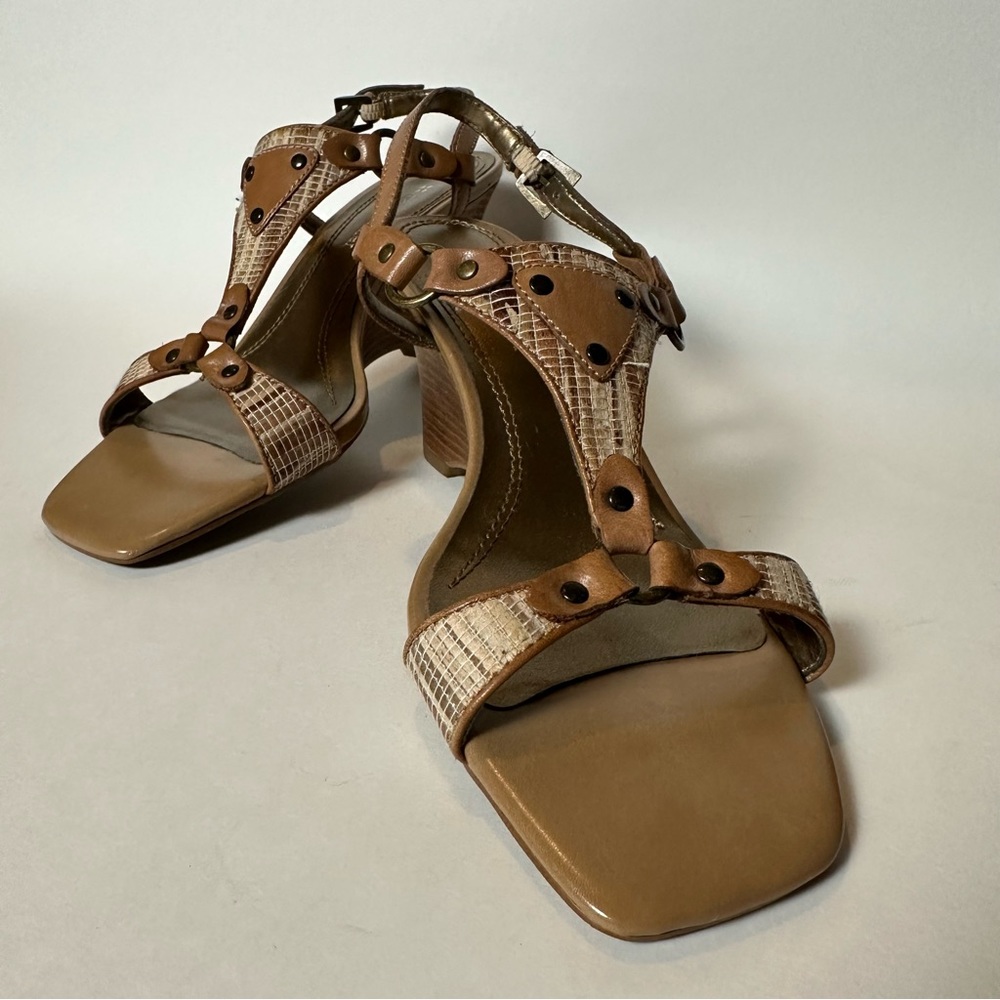 Naturalizer Carmina Women’s Brown Leather Strapped Wedge Sandals - Size 5.5M